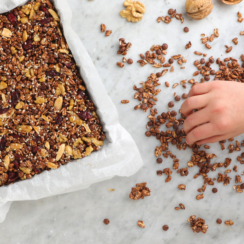 Tika Cereal Salvaje Granola Avena + Cacao + Semillas / Caja 21 unid.